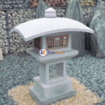 Lanterna giapponese in diorite per giardini, forniture edili in pietra naturale.